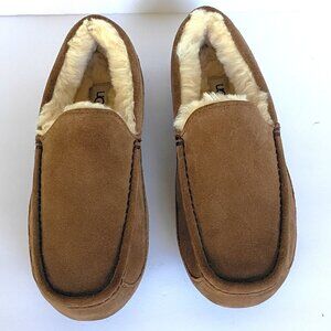 NWOT UGG Ascot Slippers Men Size 8